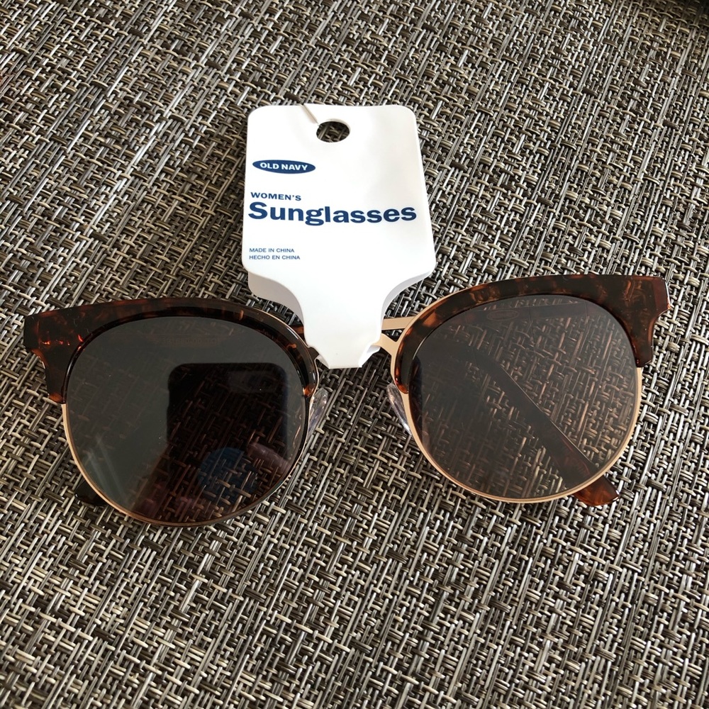 Brown and gold Old Navy Sunglasses NWT